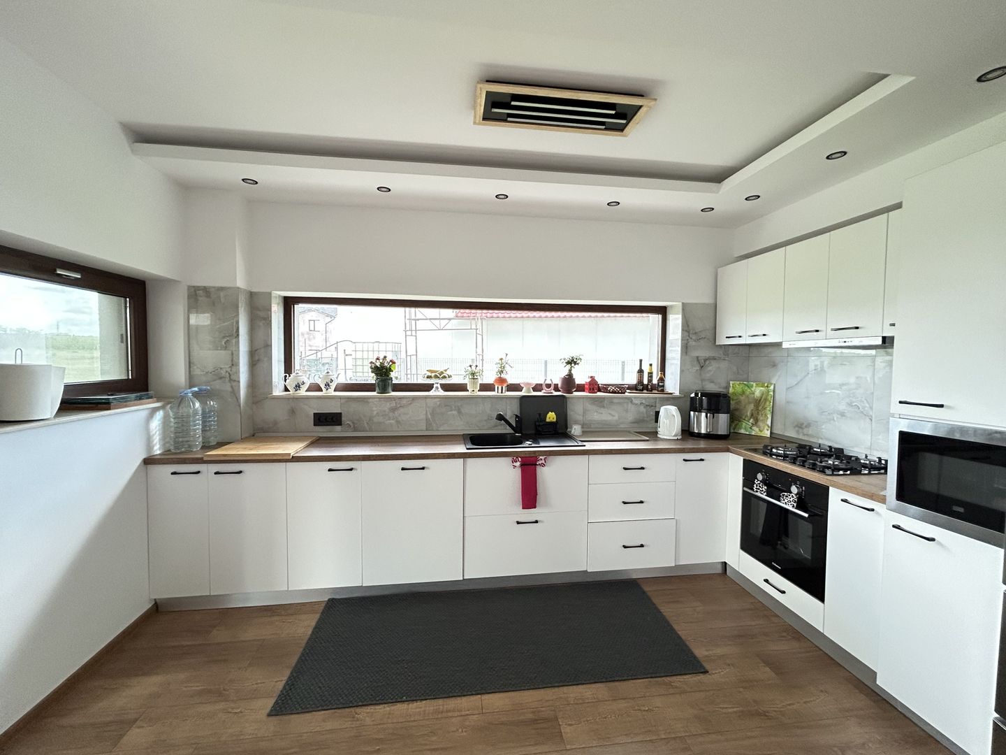 Duplex 10 camere Techirghiol ideal pensiune sau sediu firma - Poză 4