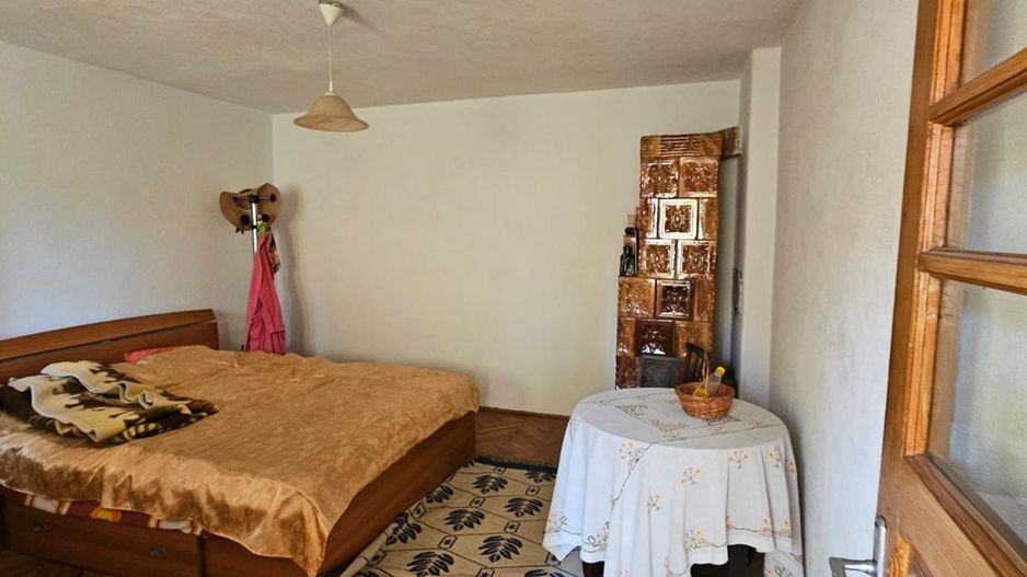 Casa de vanzare Golesti - zona Muzeu - Poză 5