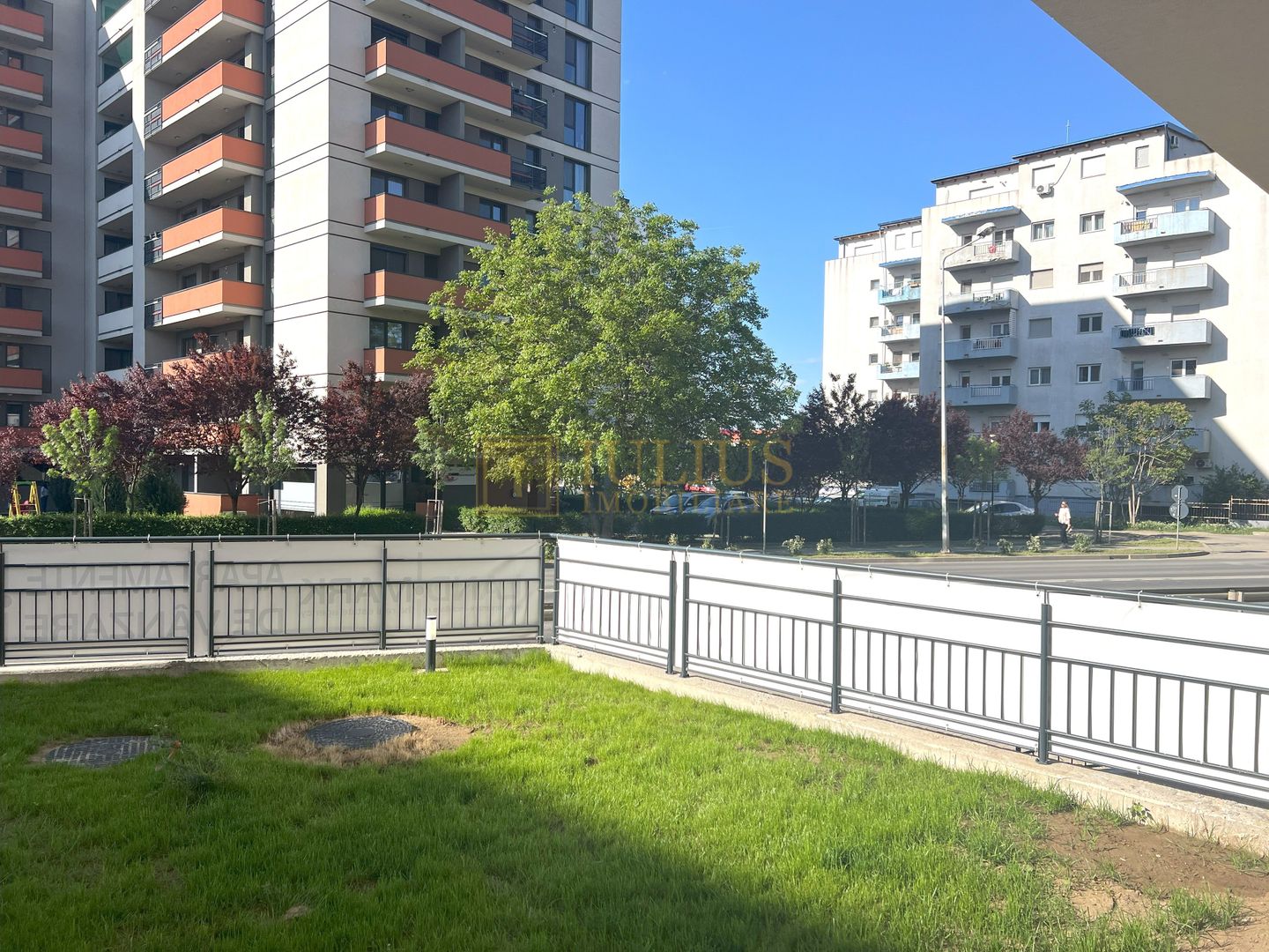 Spatiu 90mp utili; bloc nou, vad comercial ! Zona de nord - la bulevard. - Poză 16