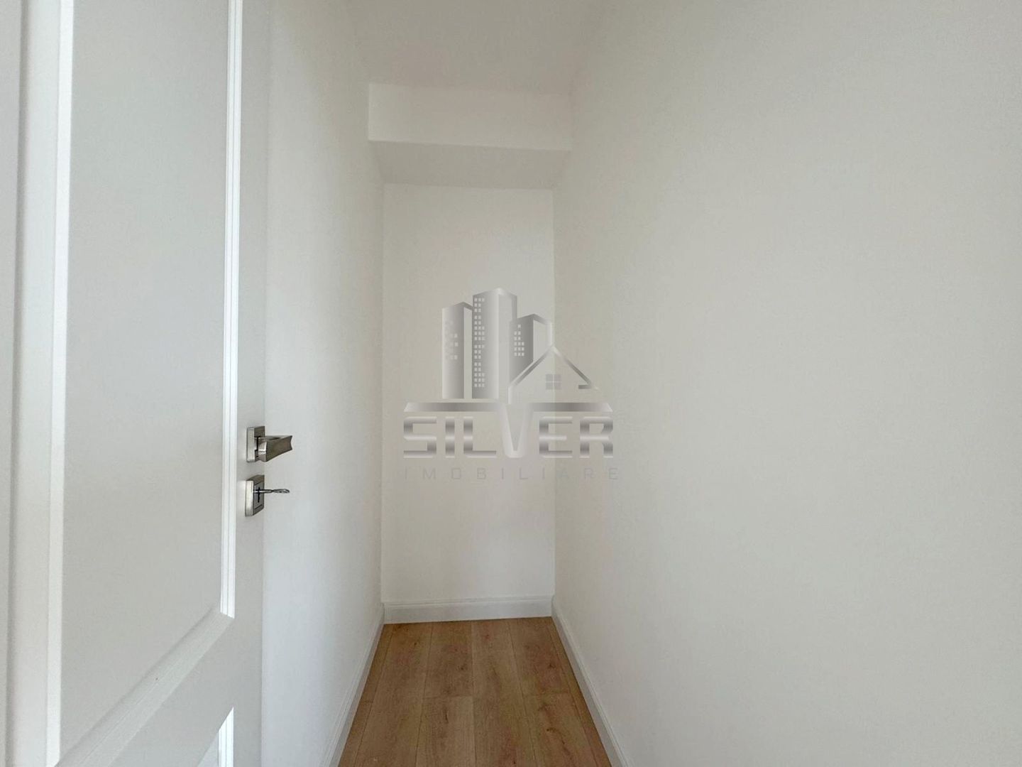 Apartament cu 3 camere recent finisat+2 terase! - Poză 7
