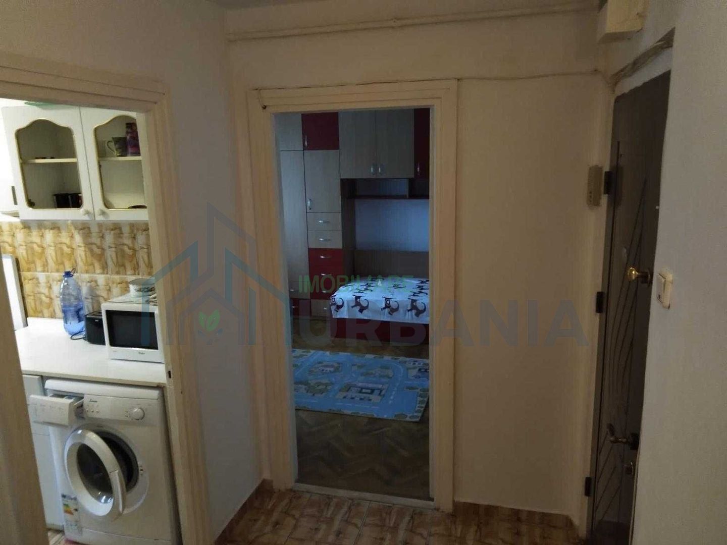 Apartament 3 camere, semidecomandat, în zona Podul de Piatra, Iași - Poză 3