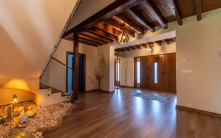 Proprietate exclusivista de vanzare: 2 case | 9 camere | 2000 mp teren - Poză 39