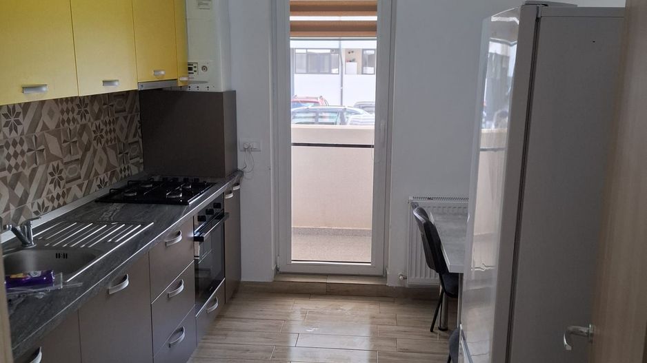 BRASADAS inchiriaza ap 2 cam PARTER zona Metalurgiei. - Poză 6