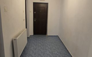 Garsonieră spațioasă de vanzare | centrala proprie | vedere superba. - Poză 3