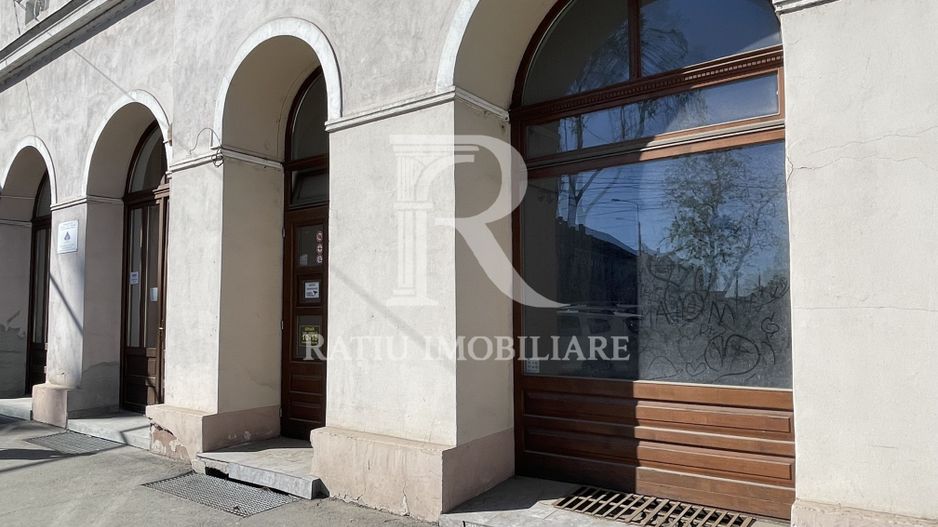 Spațiu comercial de inchiriat | Locație ultracentrală | Oradea - Poză 16