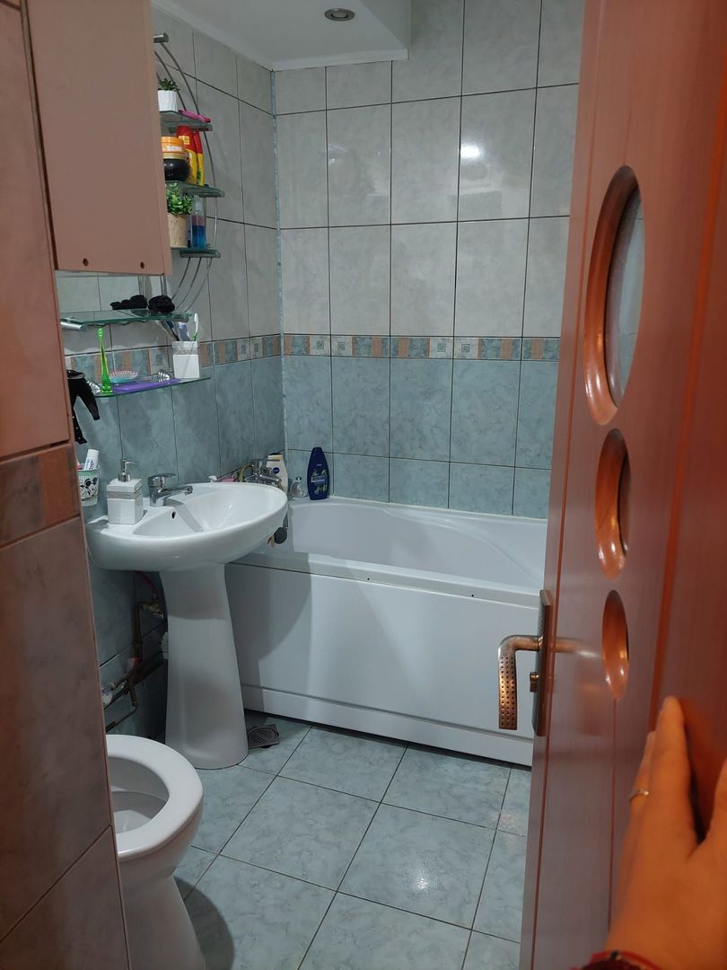 Apartament cu trei camere, Piata Resita, 77.500€ - Poză 9