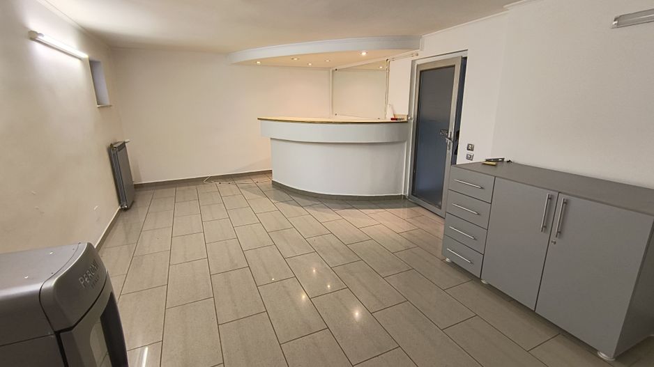 Spatiu birouri Piata Romana- Dacia- Lascar Catargiu adiacent - Poză 10