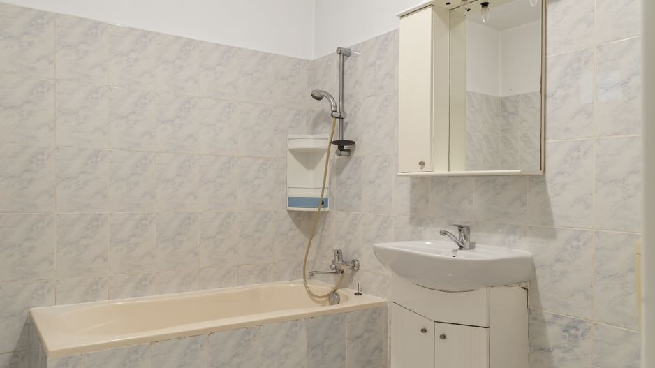 Vindem apartament la curte aproape de parcul Carol - Poză 15