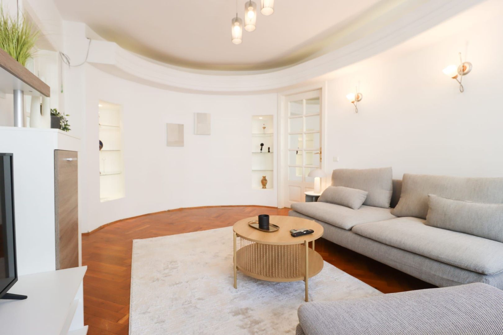 OBOR-PASAJ, STRADAL, BLOC REABILITAT, LIBER - Poză 7