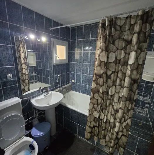 3 camere decomandat Gorjului, lângă metrou, ideal studenți - Poză 7