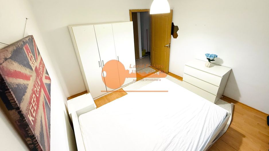 Apartament cu 3 camere in zona Crangasi - Poză 13