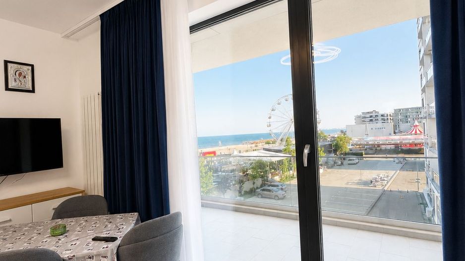 Vacanță la tine acasă | 2 camere cu vedere la mare | Mamaia Nord - Poză 3