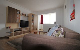 3 camere| Circumvalatiunii - la doar 5 min de Iulius Mall | balcon inchis| - Poză 2