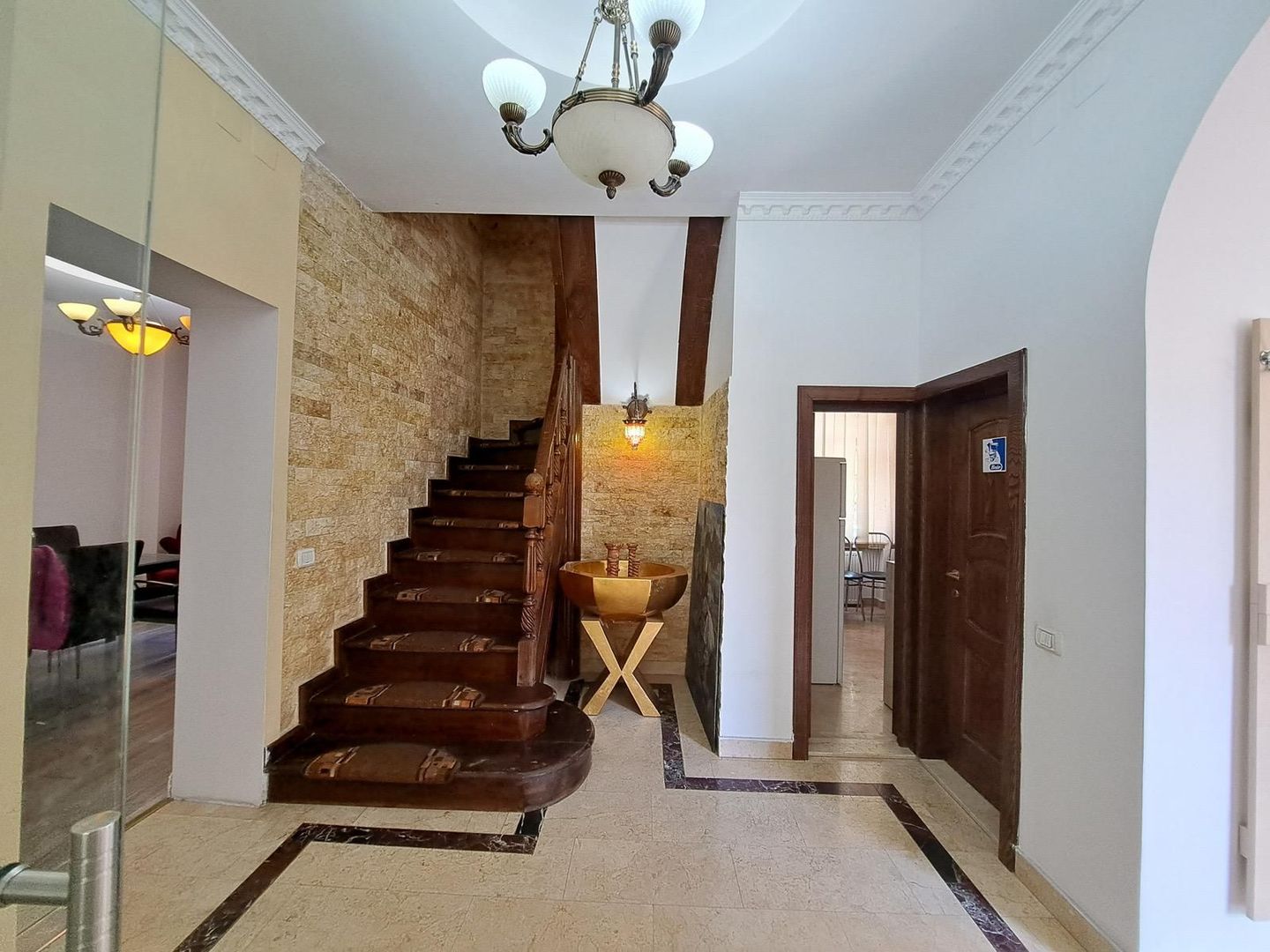 Vilă Lux în Centru Capitalei – Ideală pentru Rezidențial sau Buisness - Poză 27