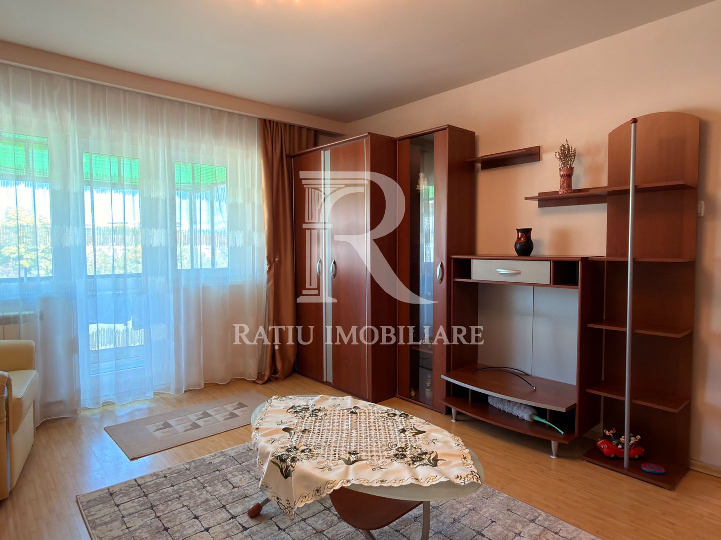 Apartament renovat 3 camere | Nufărul | Oradea - Poză 3