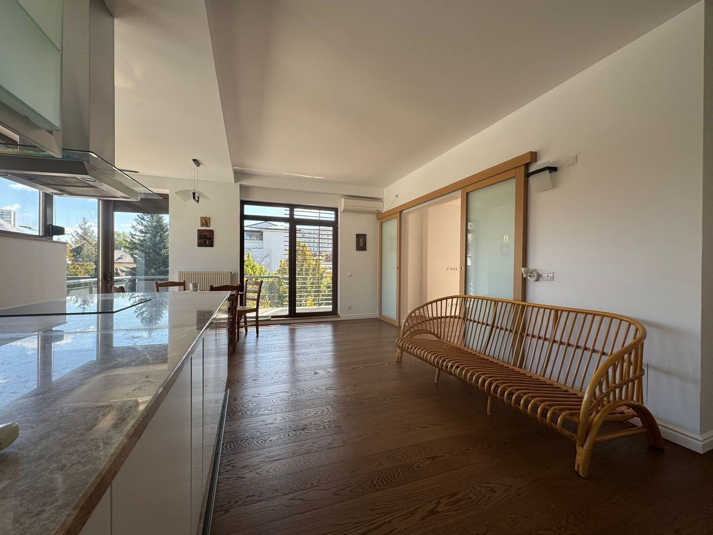 Comision 0% | 3 camere Domenii | Bloc Boutique - Poză 1