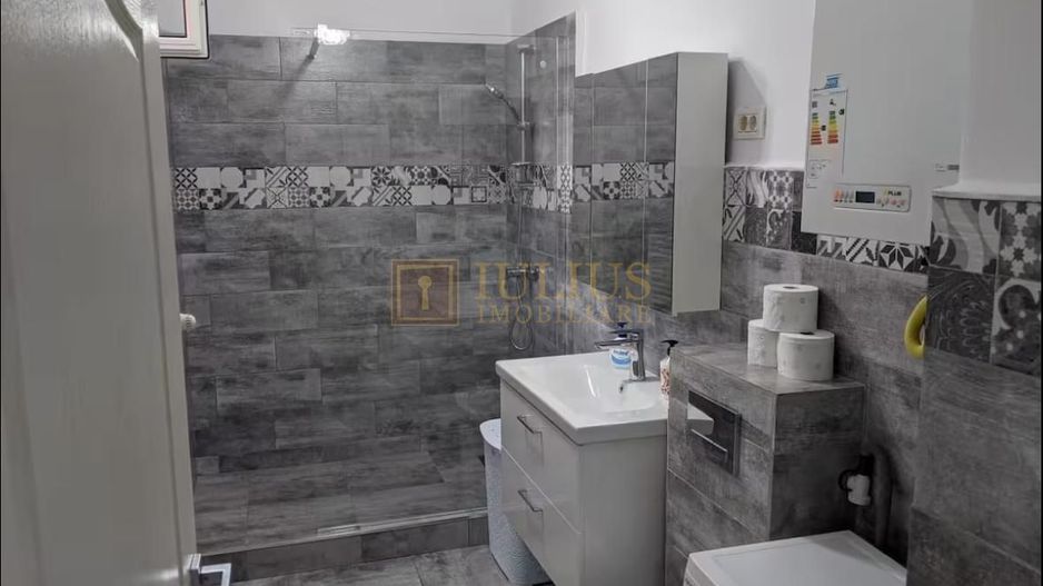 2 camere, Piata Unirii, ideal pentru un cuplu, studenti - Poză 3