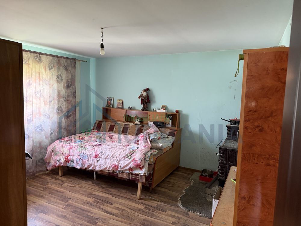 Casă P+M, 145 mp, teren 1640 mp, în zonă liniștită, Grajduri (Cărbunari) - Poză 3