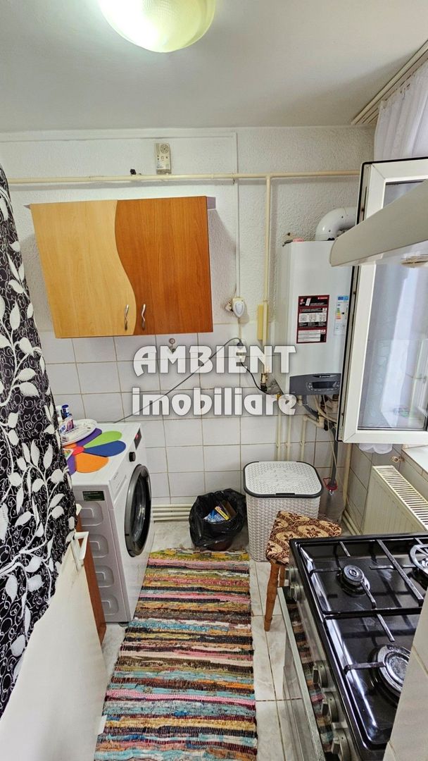 DE VÂNZARE - Apartament 2 camere, etaj 2, zona Alecsandri; - Poză 6
