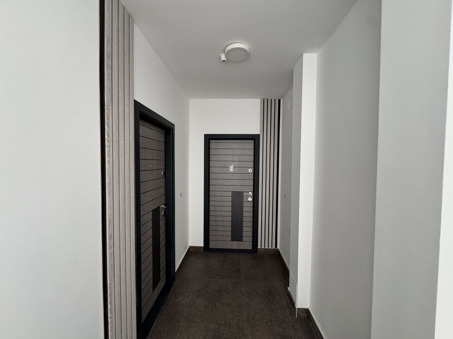 Apartament nr.1 cu 3 camere - Poză 3