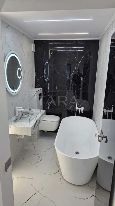 Apartament 3 camere ultrafinisat, zona Metro - Poză 8