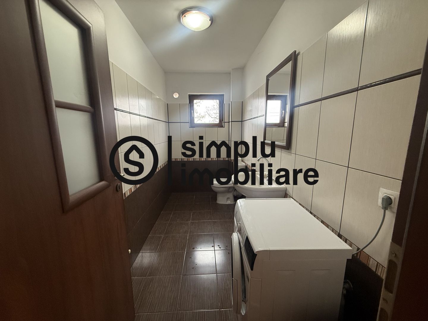 Apartament 3 Camere Decomandat Central et 1/4 - Poză 10