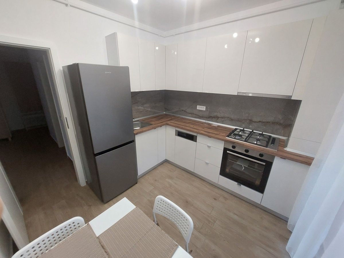Apartament 2 camere Aparatorii Patriei-Drumul Binelui | Parcare - Poză 4