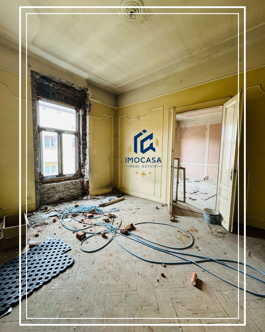 Apartament 3 cam de renovat ultracentral, clădire bine amplasată, Arad - Poză 10