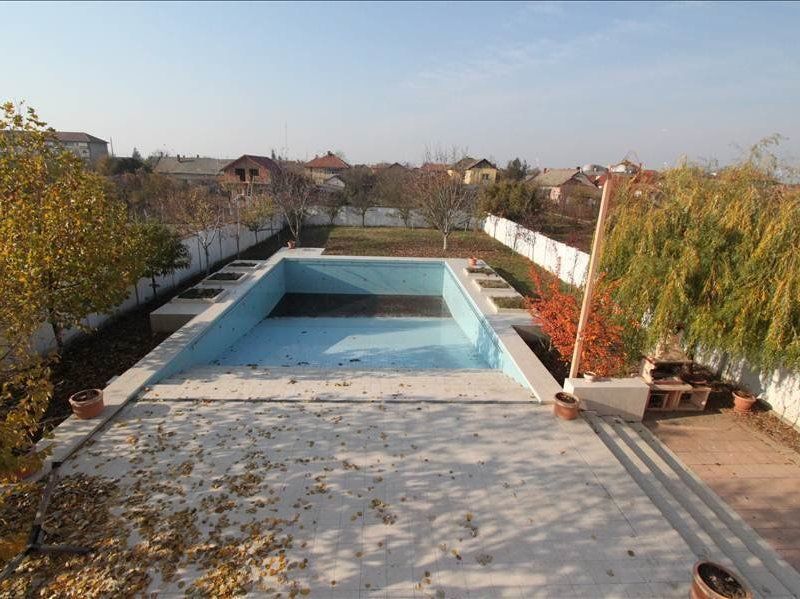 Vilă transformata în cămin pretabilă investiție - Poză 4