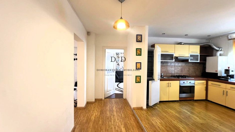 Închiriere apartament 3 camere – Calea Dorobanților-Parcare exterioară - Poză 4