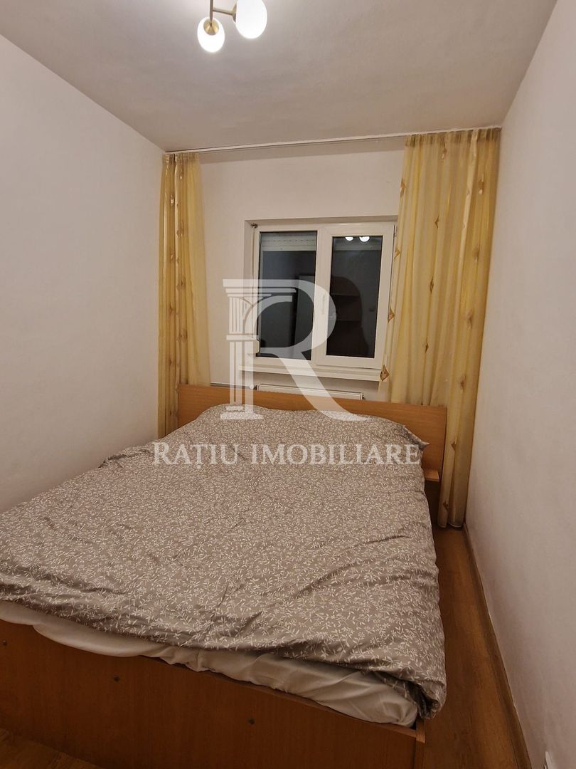 Apartament cu 3 camere | Rogerius | Oradea - Poză 3