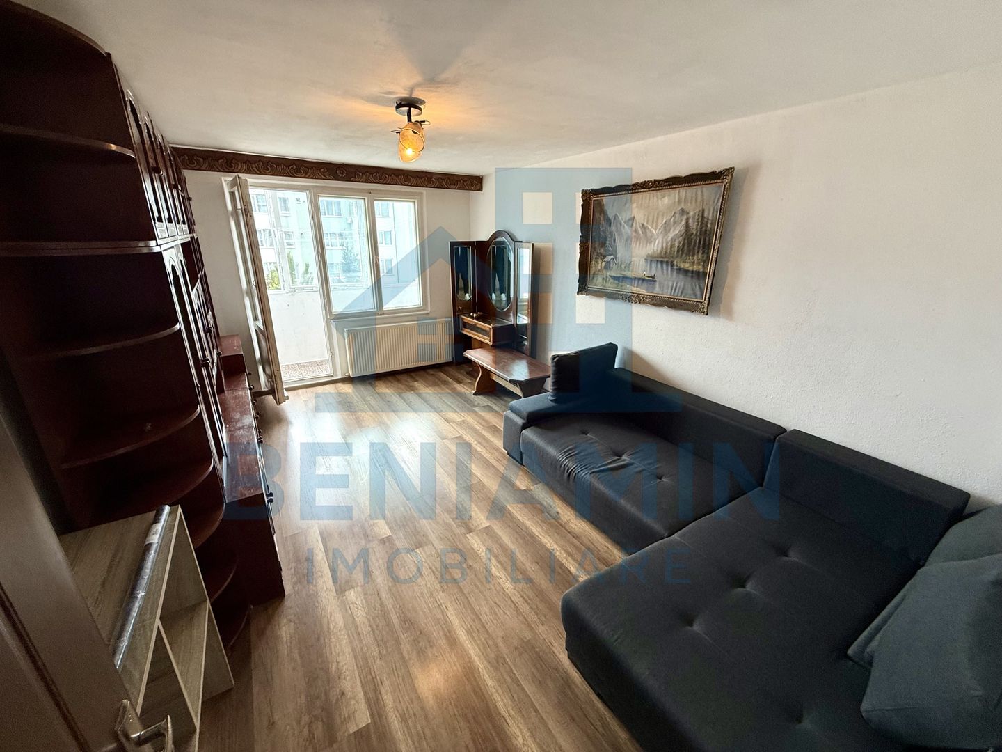 2 decomandate - etaj 3 - 55mp - 1979 - centrala - Galaxiei - Astra - Poză 2