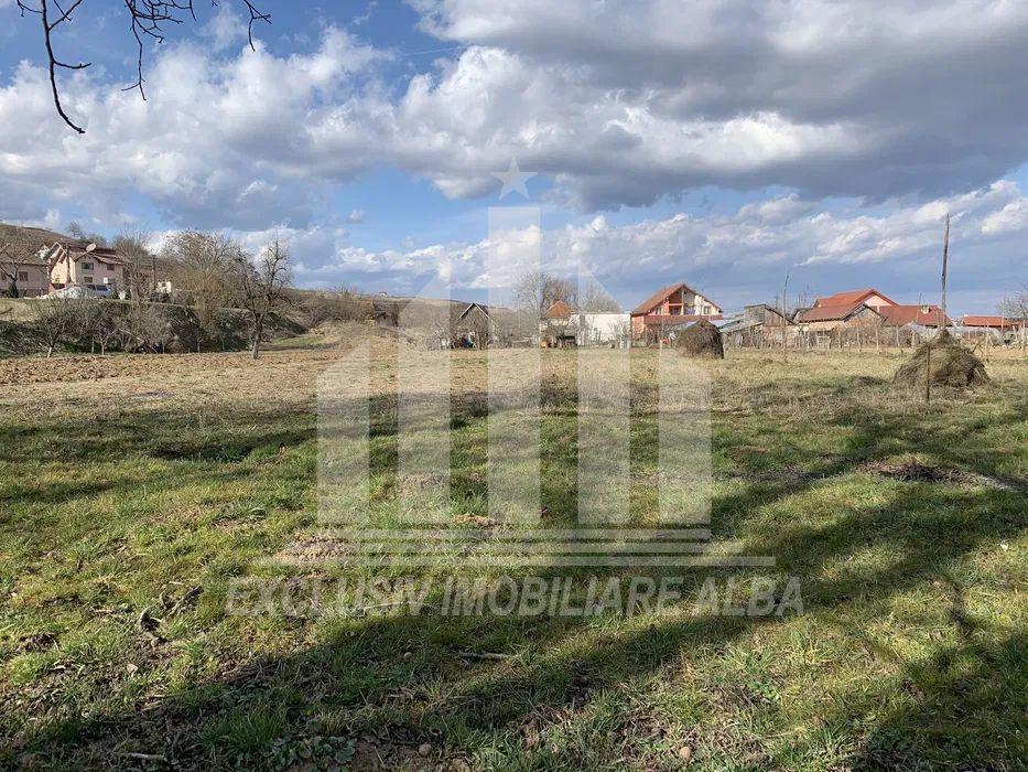 Teren intravilan | 2200mp | 17ml deschidere |Toate utilitile | Paclisa - Poză 3