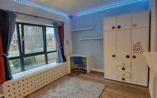 Apartament 6 camere, gradina privata - Poză 8