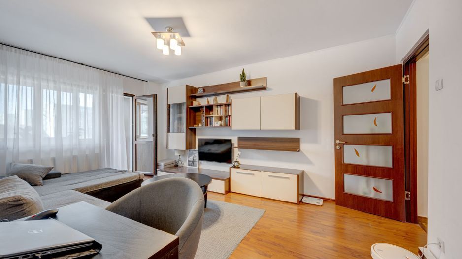 3Camere–Lujerului 2Min de Metrou, Mobilat, Centrală Propr, Reabilitat - Poză 1