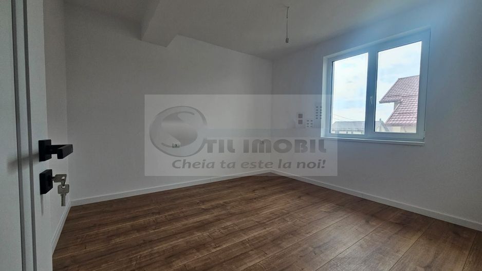 Vila insiruita - Popas Pacurari - Poză 1