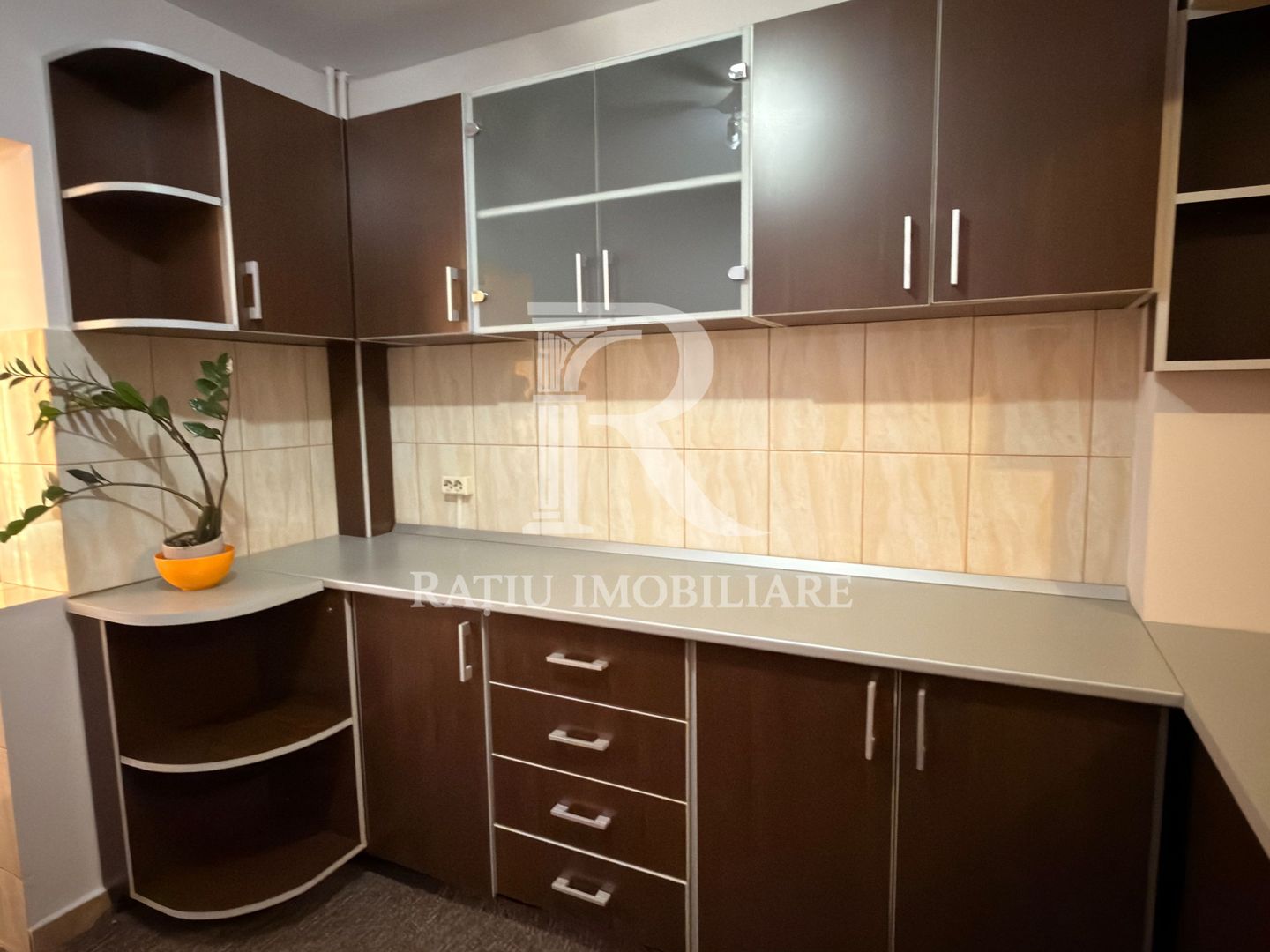 Apartament 2 camere modern | Aproape de Liceul Pedagogic și Prima Shop - Poză 16