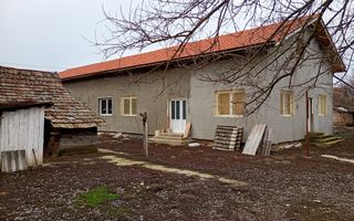 Casa Individuala Suprafete Generoase, Teren Mare, La Rosu - Poză 2