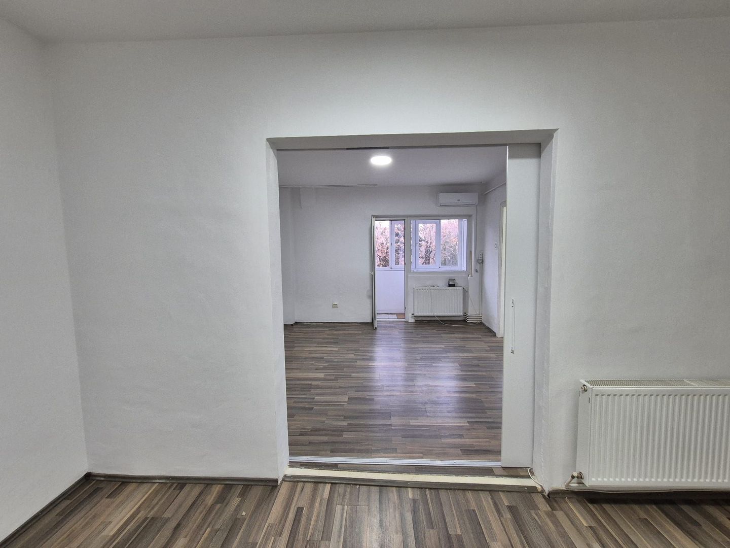 Apartament cu 2 camere - parc Cismigiu - Poză 4