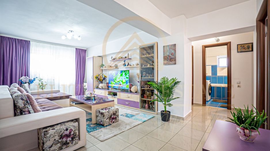4 camere decomandate și terasă generoasă în Tomis Nord - Poză 3