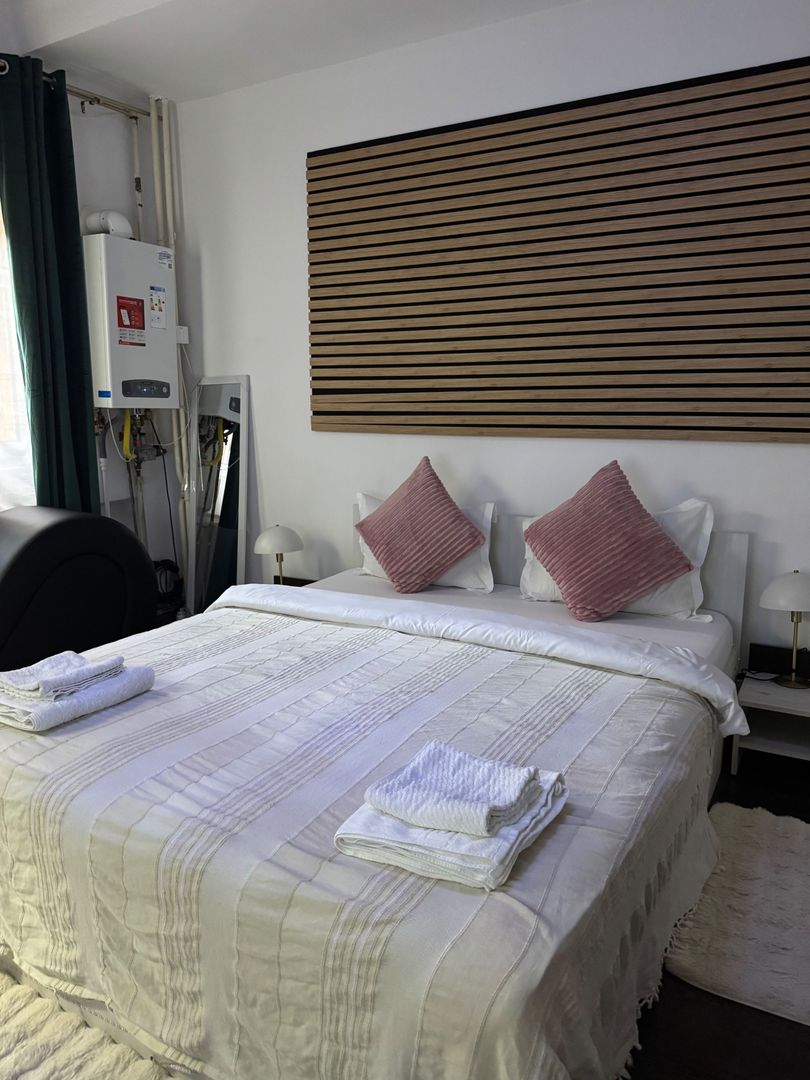 Investiție în centrul Bucureștiului | centrală proprie | Airbnb V16 - Poză 1
