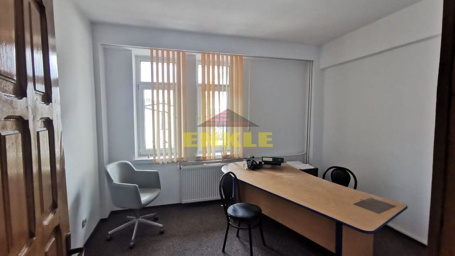 Închiriez spațiu comercial - Poză 15