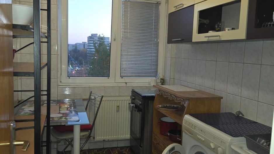 AP. 2 CAMERE LUJERULUI, METROU 1 MINUT, RENOVAT, BUCATARIE INCHISA - Poză 5