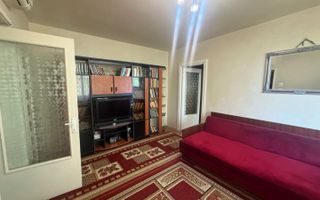 2 camere, et 3/4, centrala, Titulescu - 115 000 Euro - Poză 3