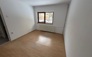 Apartament 2 camere decomandat an 1990 - metrou Eroii Revolutiei - Poză 4