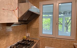 Inchiriere apartament mobilat și utilat 3 camere zona Titan Negociabil - Poză 14