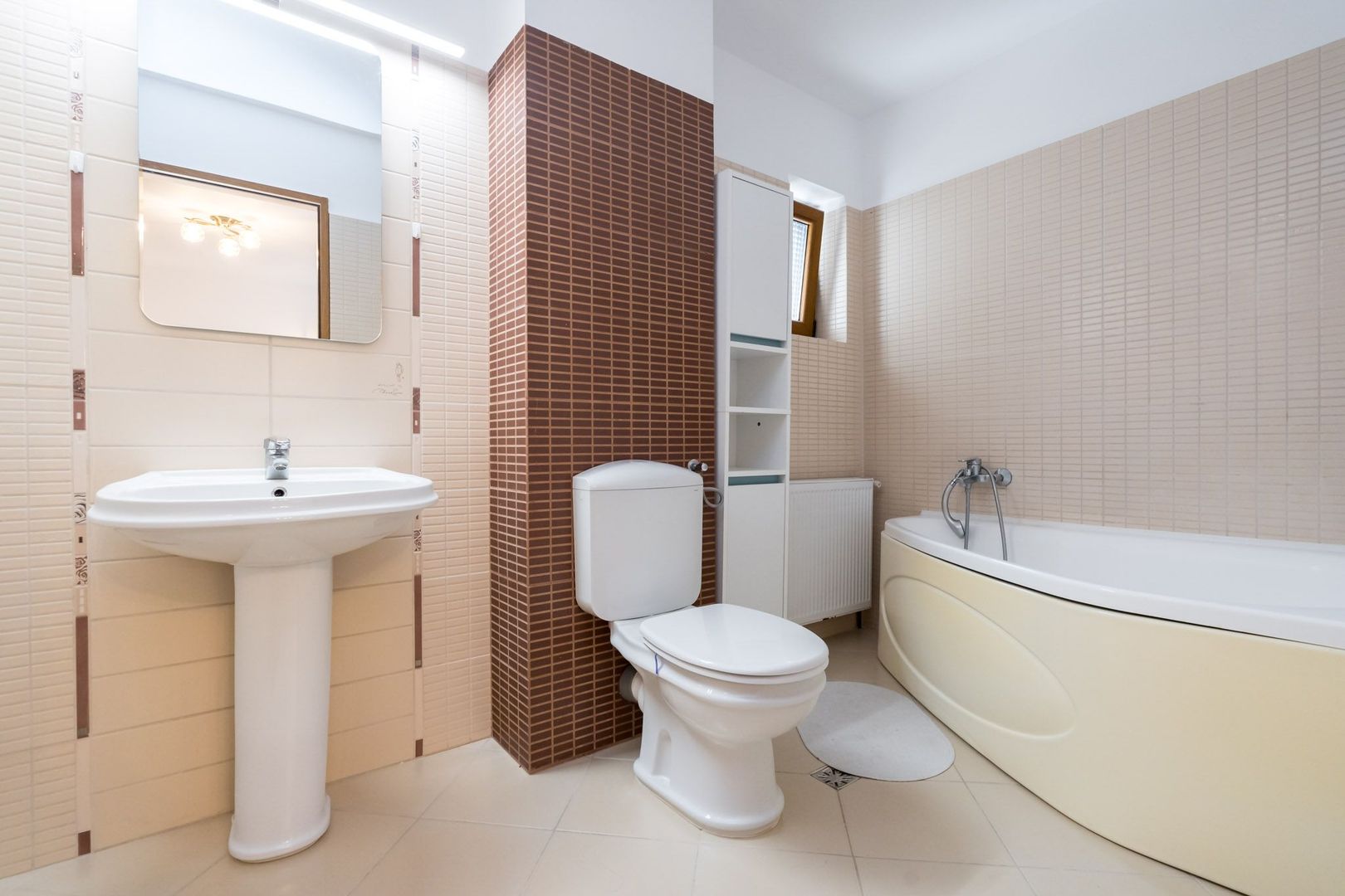 COMISION 0% - Baneasa/ Dobrogeanu Gherea-Garlei casa P+1+M 6 camere curte 500mp - Poză 19