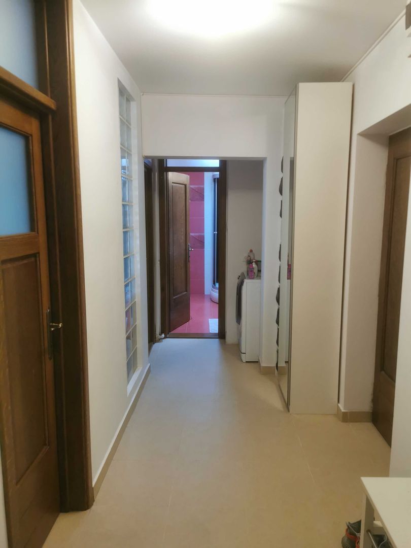 Ag BRASADAS închiriază ap 2 cam etaj 6/9 Blv Octavian Goga. - Poză 3