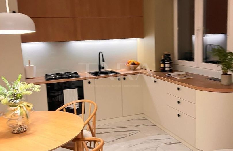 Apartament 2 camere cu design Art Deco – zona Mihai Viteazul - Poză 9