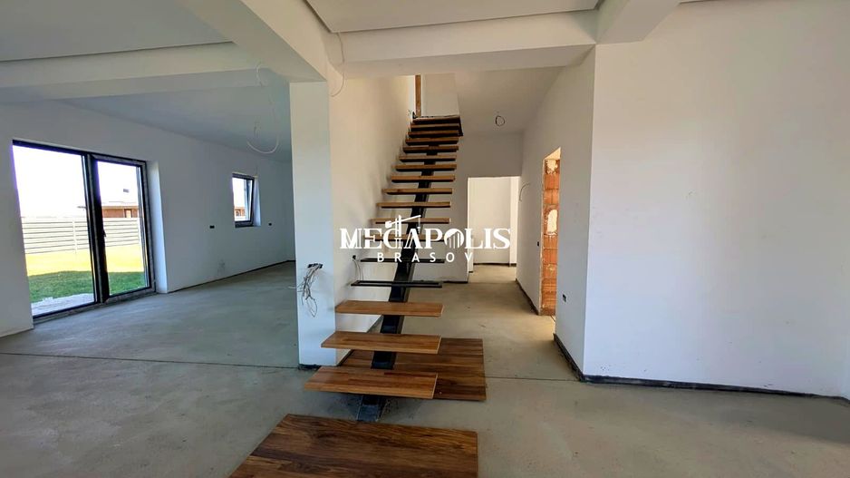 Duplex de vânzare în Cristian - Poză 6